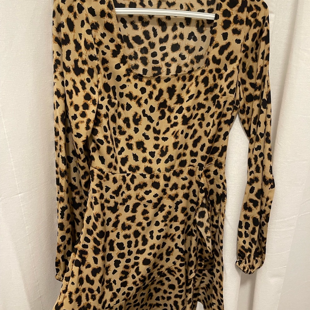 All size xs Express Satin Tie Waist Long Sleeve Dresses